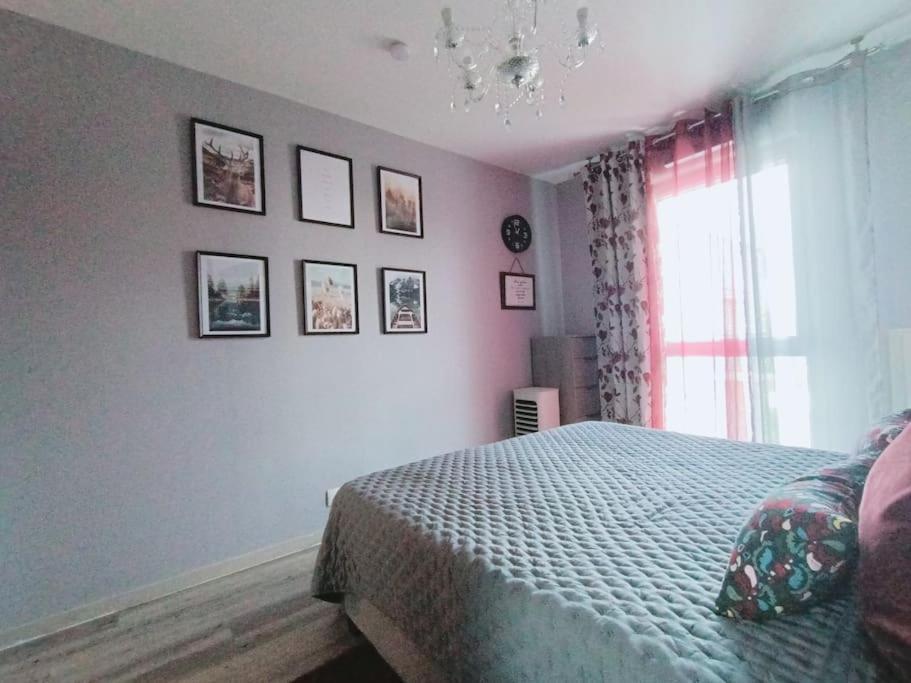 Appartement 4 Pieces - La Rose Des Yvelines - Classe 3 Etoiles Трап Екстериор снимка